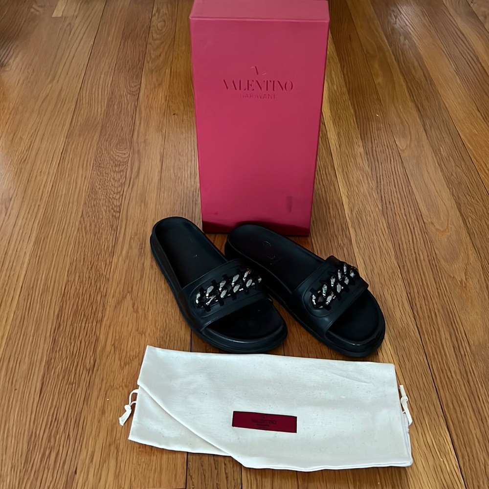Valentino Garavani Gunmetal Chain Napa Black Leather Slides